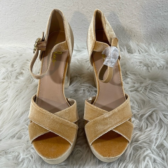 LULUS Crushest Champagne Velvet Rhinestone Ankle Strap Chunky Heels Size 10 NEW - Picture 2 of 13